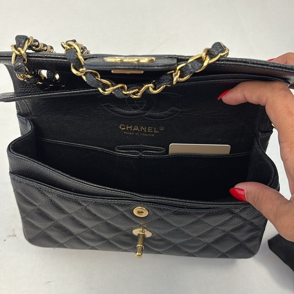Chanel Small Caviar Classic Flap - Picture 5 of 6